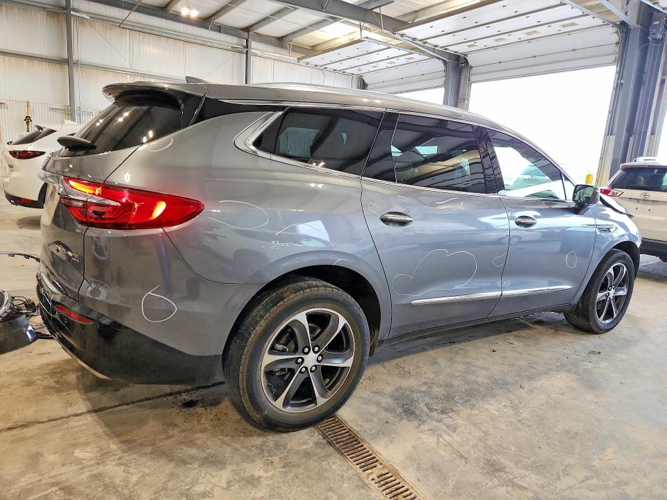 Photo 3 from auction – 2019 BUICK ENCLAVE with VIN 5GAEVAKW0KJ298031
