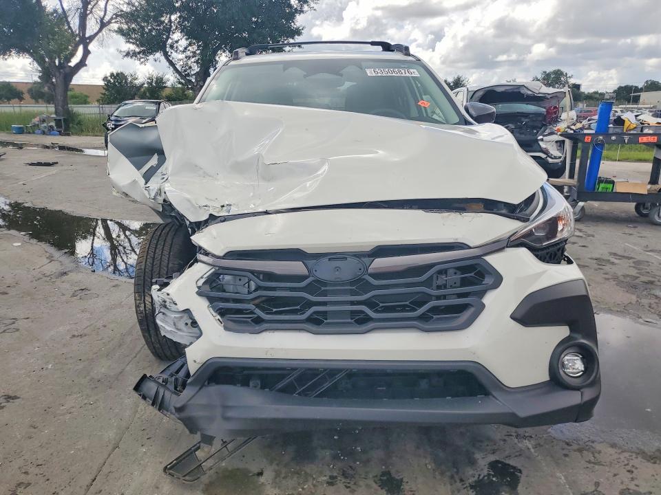Photo 5 from auction – 2025 SUBARU CROSSTREK with VIN JF2GUHDC7SH218500