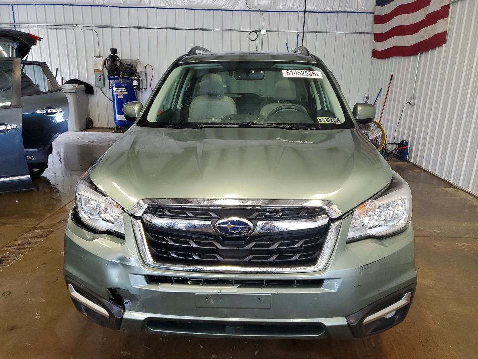 Photo 5 from auction – 2017 SUBARU FORESTER with VIN JF2SJAJC3HH401674