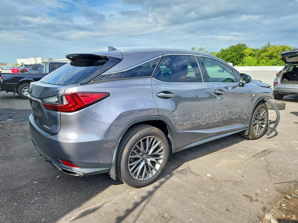 Photo 3 from auction – 2022 LEXUS RX with VIN 2T2YZMDA9NC345068