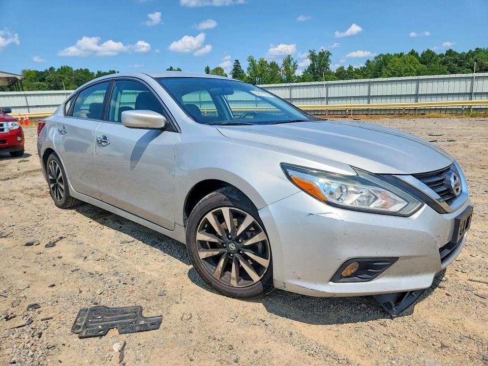 Photo 4 from auction – 2018 NISSAN ALTIMA with VIN 1N4AL3AP6JC146661