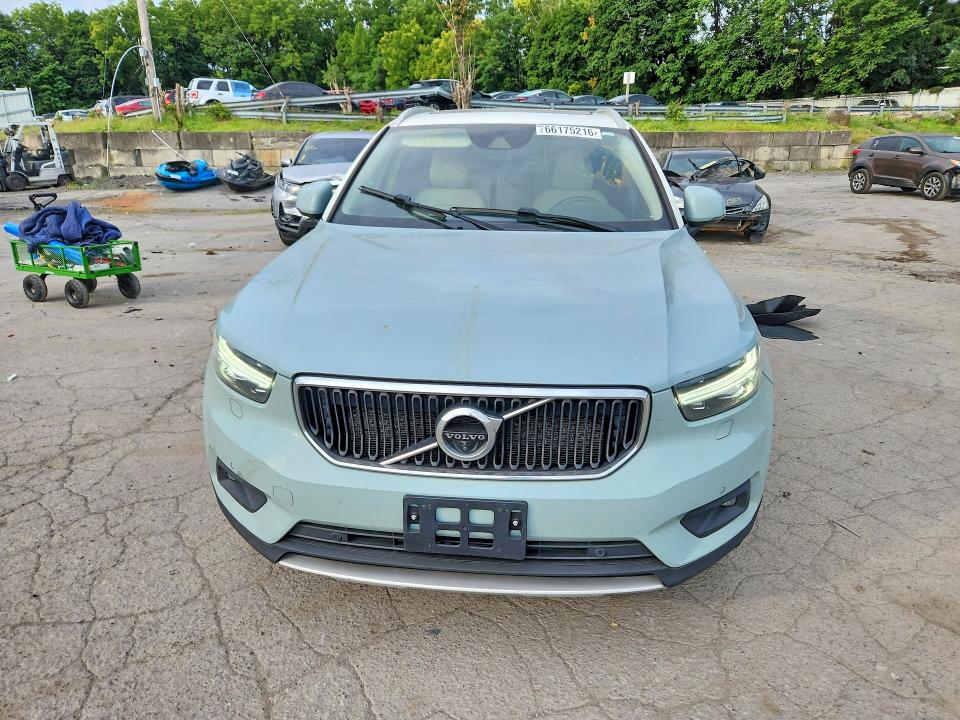 Photo 5 from auction – 2019 VOLVO XC40 with VIN YV4162XZXK2004449