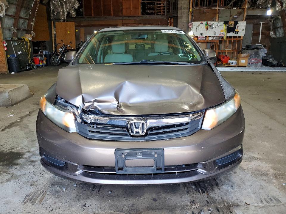 Photo 5 from auction – 2012 HONDA CIVIC with VIN 2HGFB2F82CH530856