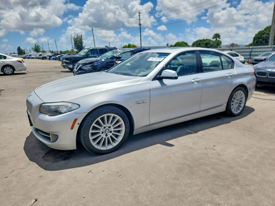 BMW 535 2013 with VIN WBAFZ9C59DD090899 - Photo from auction
