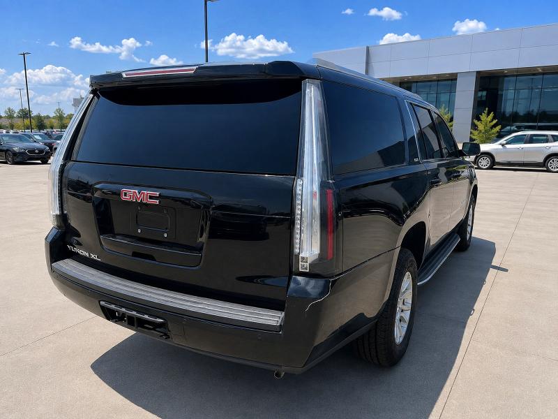 Photo 4 from auction – 2016 GMC YUKON XL with VIN 1GKS2FEC6GR333693