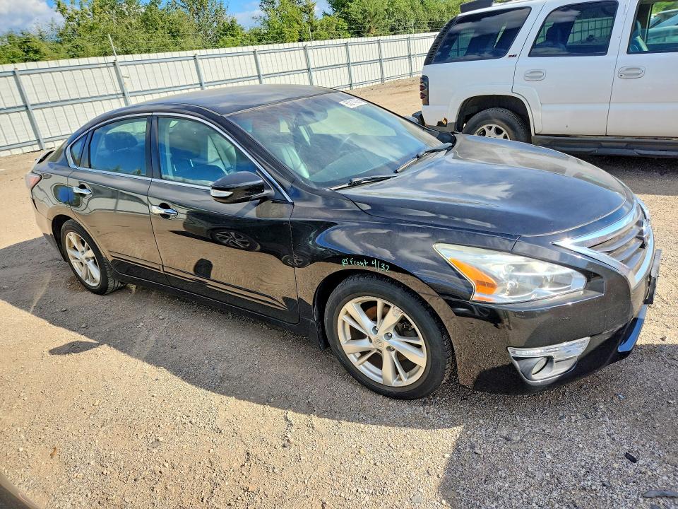 Photo 4 from auction – 2015 NISSAN ALTIMA with VIN 1N4AL3AP1FC421893