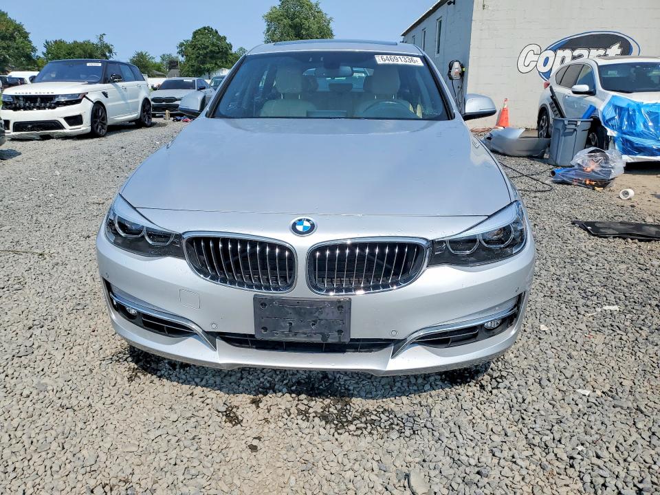 Photo 5 from auction – 2018 BMW 340 with VIN WBA8Y3C59JG451535