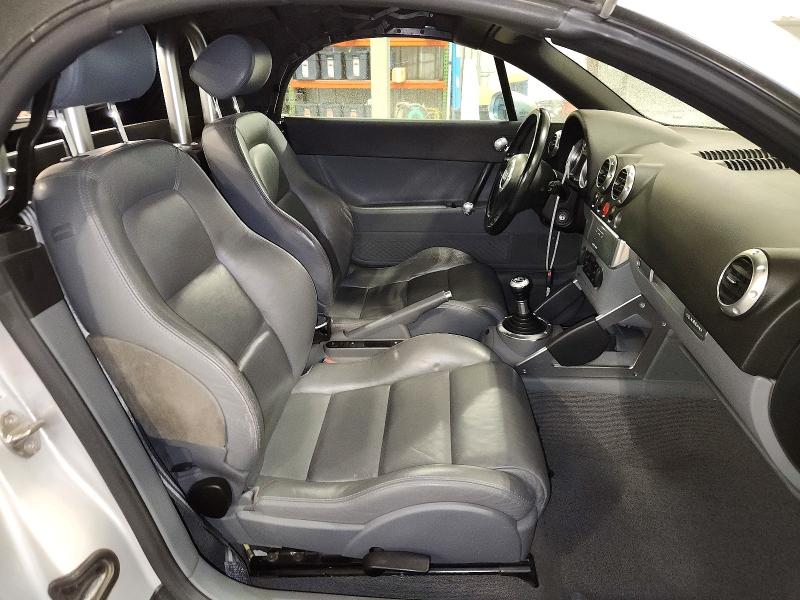 Photo 10 from auction – 2001 AUDI TT with VIN TRUUT28N211006694