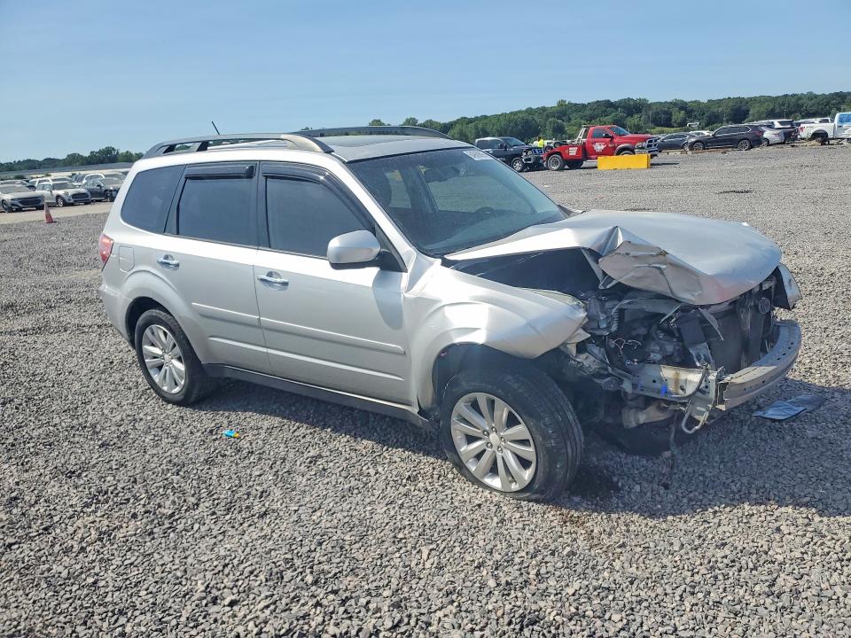 Снимка 4 от търг – 2011 SUBARU FORESTER с VIN JF2SHBDC5BH736052