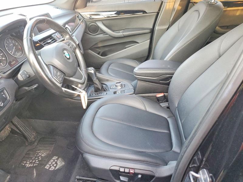 Photo 7 from auction – 2017 BMW X1 with VIN WBXHT3C31H5F77402