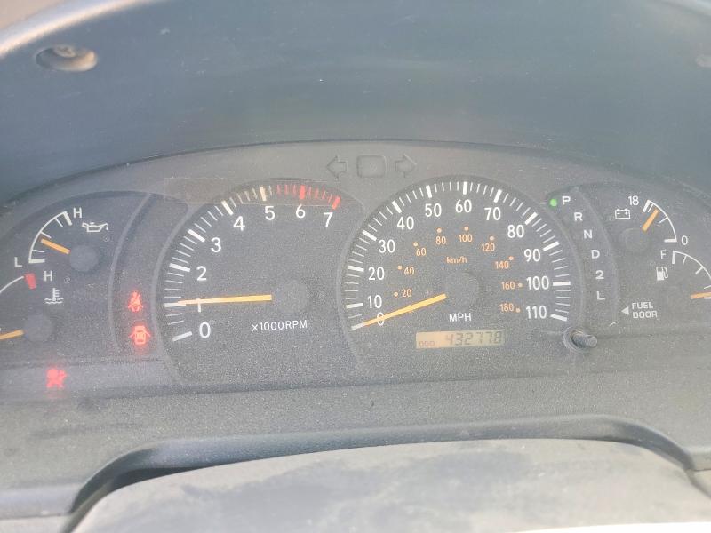 Photo 9 from auction – 2002 TOYOTA TUNDRA with VIN 5TBBT44112S278957