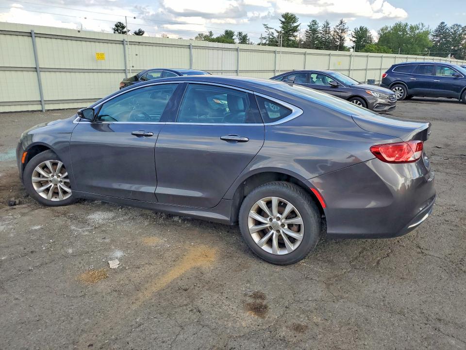Photo 2 from auction – 2015 CHRYSLER 200 with VIN 1C3CCCCB1FN736187