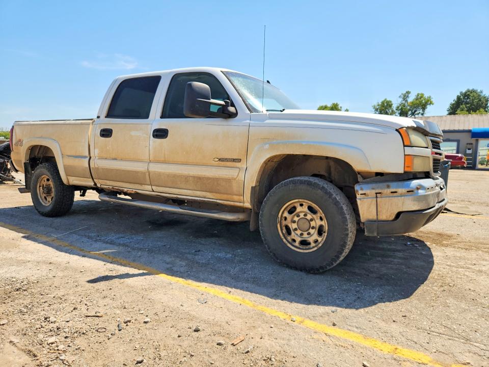 Photo 4 from auction – 2006 CHEVROLET SILVERADO with VIN 1GCHK23U46F117187