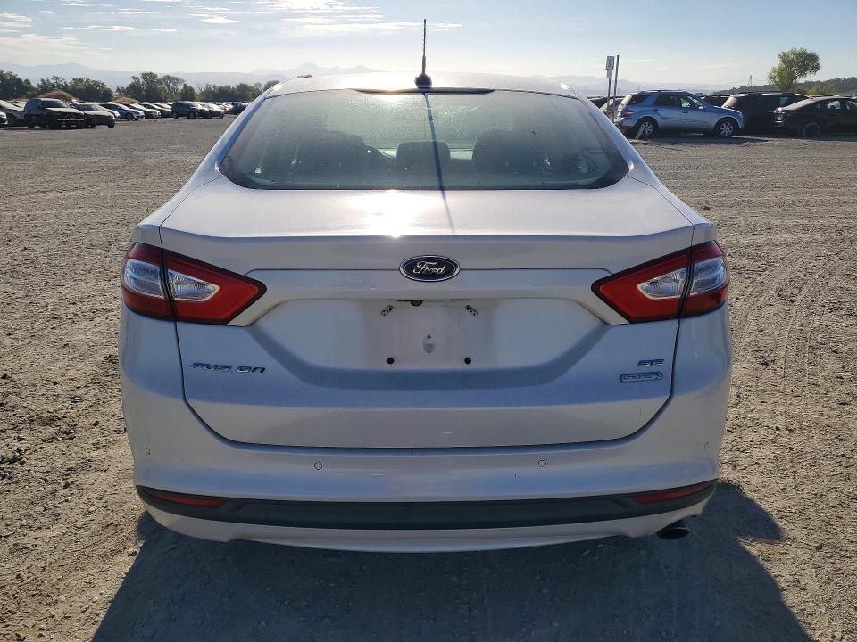 Photo 6 from auction – 2014 FORD FUSION with VIN 3FA6P0HD6ER212184