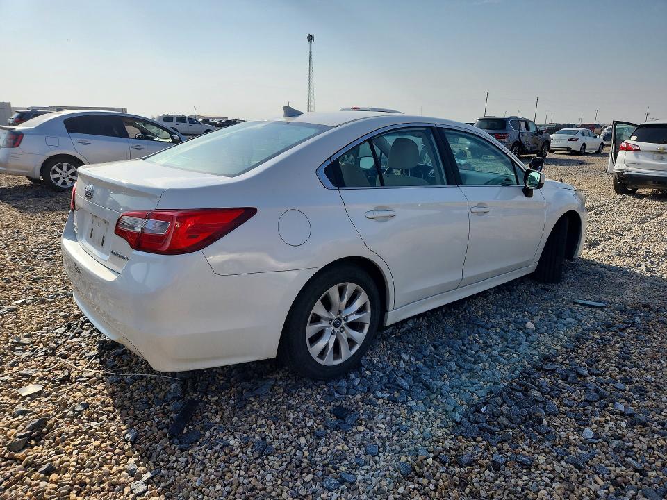 Photo 3 from auction – 2016 SUBARU LEGACY with VIN 4S3BNBC65G3018752