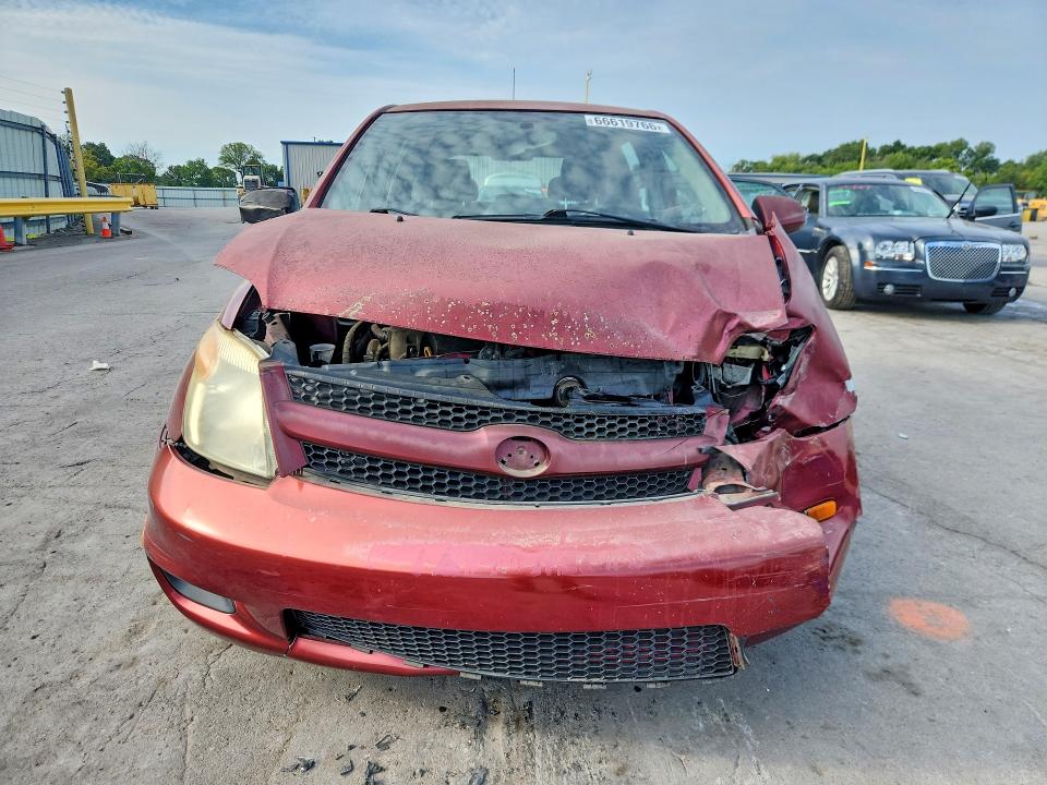 Photo 5 from auction – 2006 SCION XA with VIN JTKKT624665017196