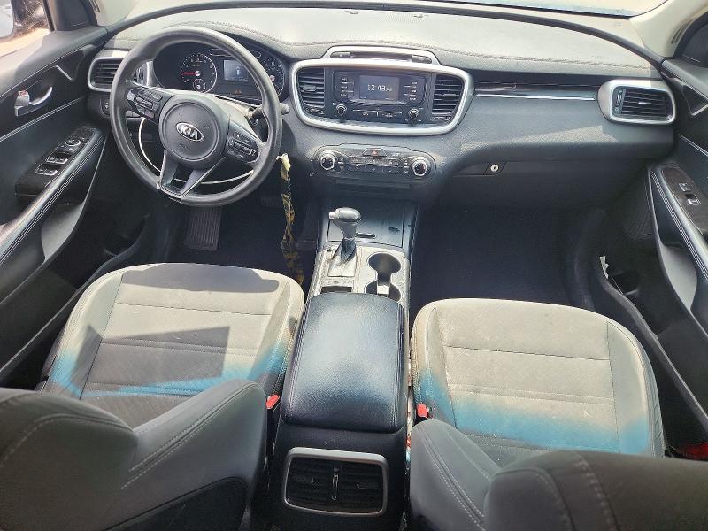 Photo 8 from auction – 2016 KIA SORENTO with VIN 5XYPG4A38GG148296