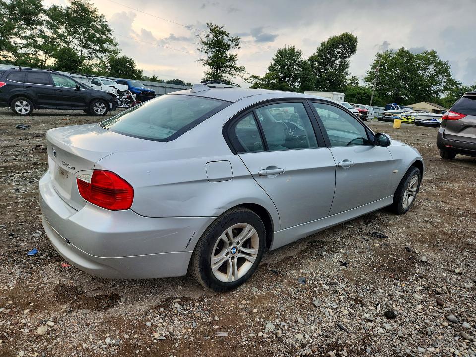 Photo 3 from auction – 2008 BMW 328 with VIN WBAVC93548K040457