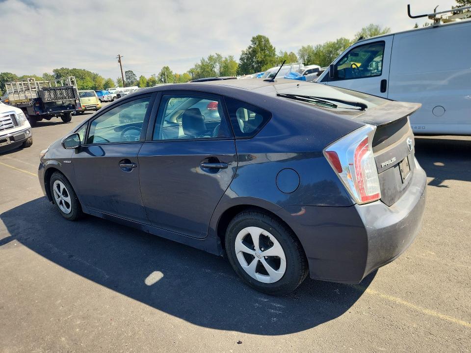 صورة رقم 2 من المزاد - 2012 TOYOTA PRIUS مع VIN JTDKN3DU1C1483750