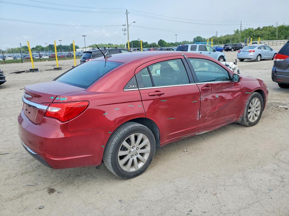 Photo 3 from auction – 2012 CHRYSLER 200 with VIN 1C3CCBBB6CN175315