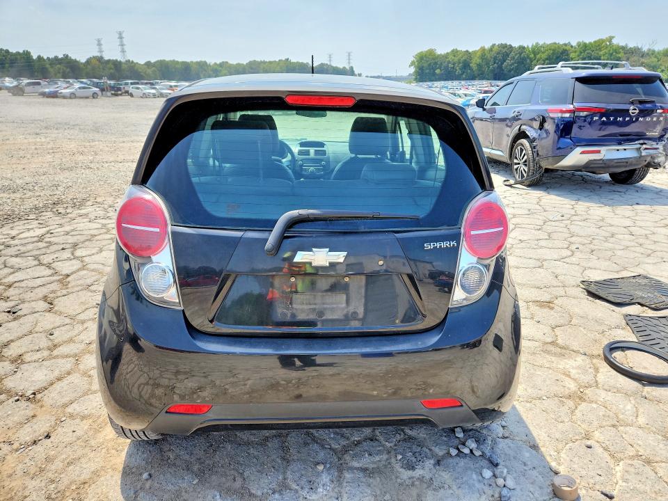 Photo 6 from auction – 2013 CHEVROLET SPARK with VIN KL8CB6S91DC551685
