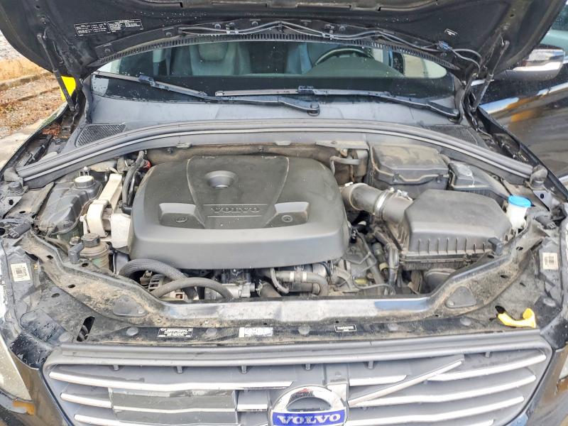 Photo 11 from auction – 2016 VOLVO XC60 with VIN YV440MDMXG2781109