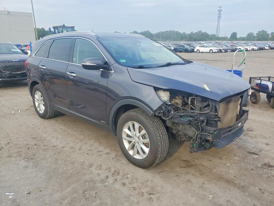 Photo 4 from auction – 2017 KIA SORENTO with VIN 5XYPGDA3XHG333077