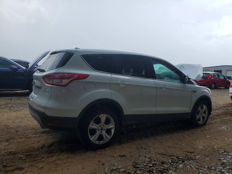 Photo 3 from auction – 2013 FORD ESCAPE with VIN 1FMCU0GX4DUD71659