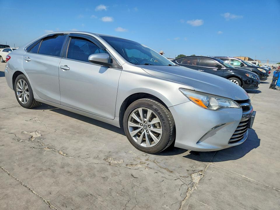 Photo 4 from auction – 2016 TOYOTA CAMRY with VIN 4T4BF1FK7GR560429