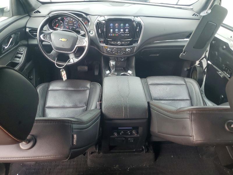 Photo 8 from auction – 2022 CHEVROLET TRAVERSE with VIN 1GNEVNKW2NJ180936