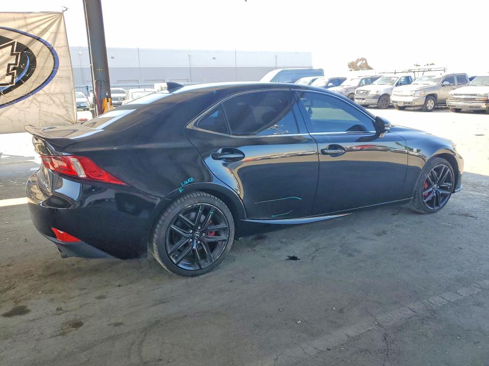 Photo 3 from auction – 2015 LEXUS IS with VIN JTHBE1D29F5021516