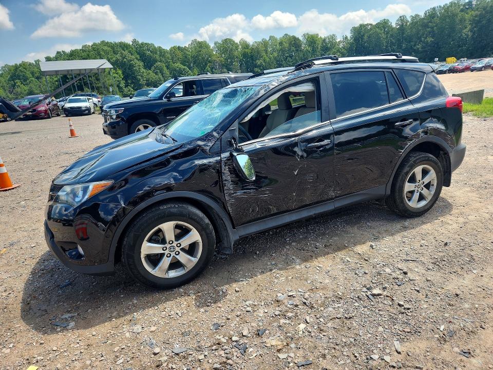 TOYOTA RAV4 2015 with VIN 2T3RFREV3FW286431 - Photo from auction