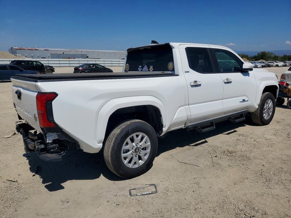 Photo 3 from auction – 2025 TOYOTA TACOMA with VIN 3TMLB5JNXSM186001