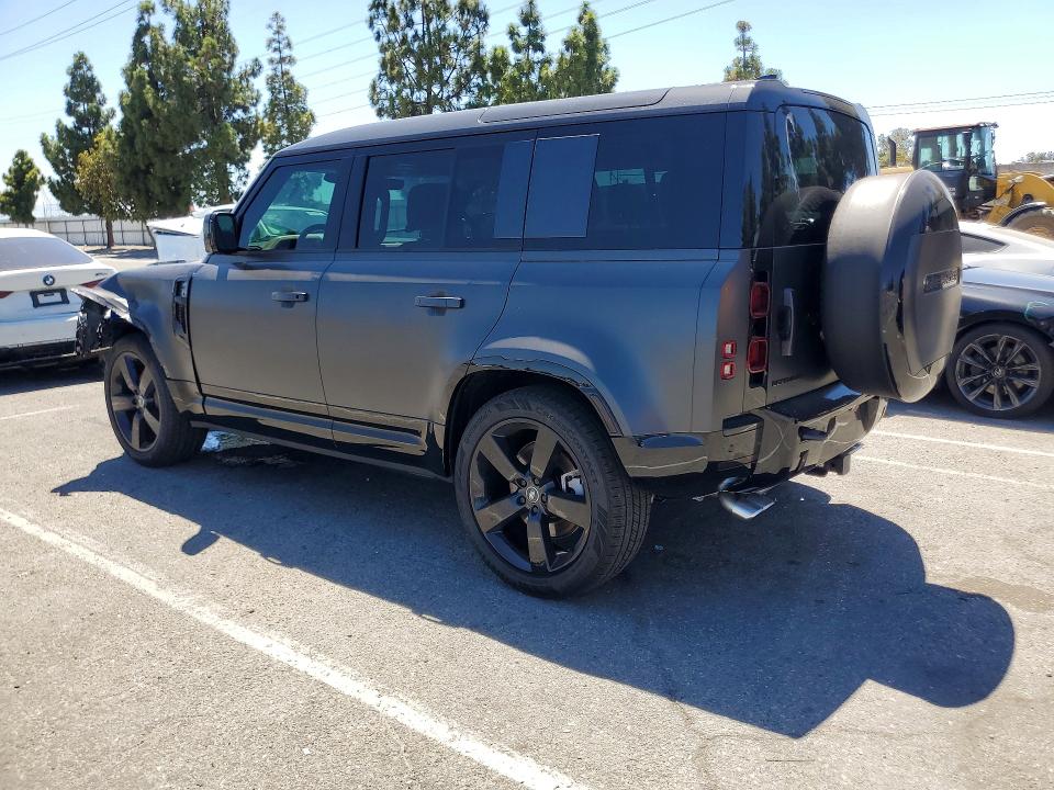 Photo 2 from auction – 2025 LAND ROVER DEFENDER with VIN SALE2EFE2S2369233