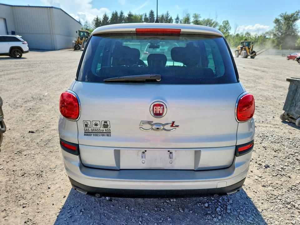 Photo 6 from auction – 2018 FIAT 500L with VIN ZFBCFAAH5JZ040404