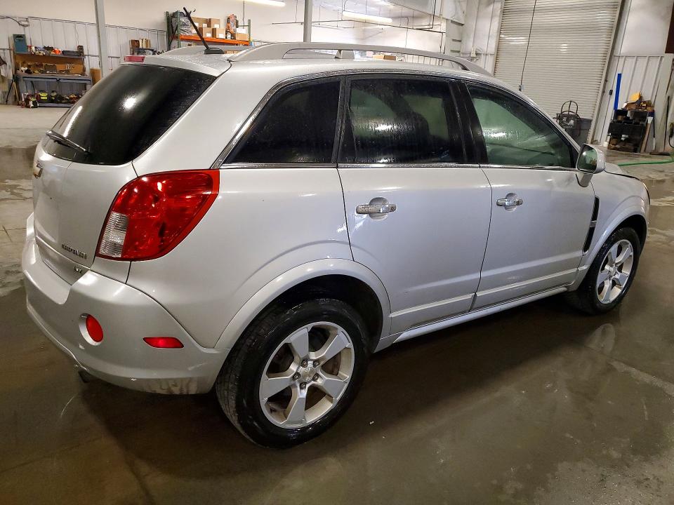 Photo 3 from auction – 2014 CHEVROLET CAPTIVA with VIN 3GNAL4EK8ES661604