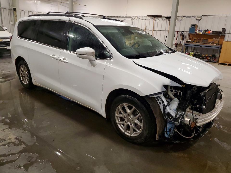 Photo 4 from auction – 2022 CHRYSLER PACIFICA with VIN 2C4RC1BG3NR179274