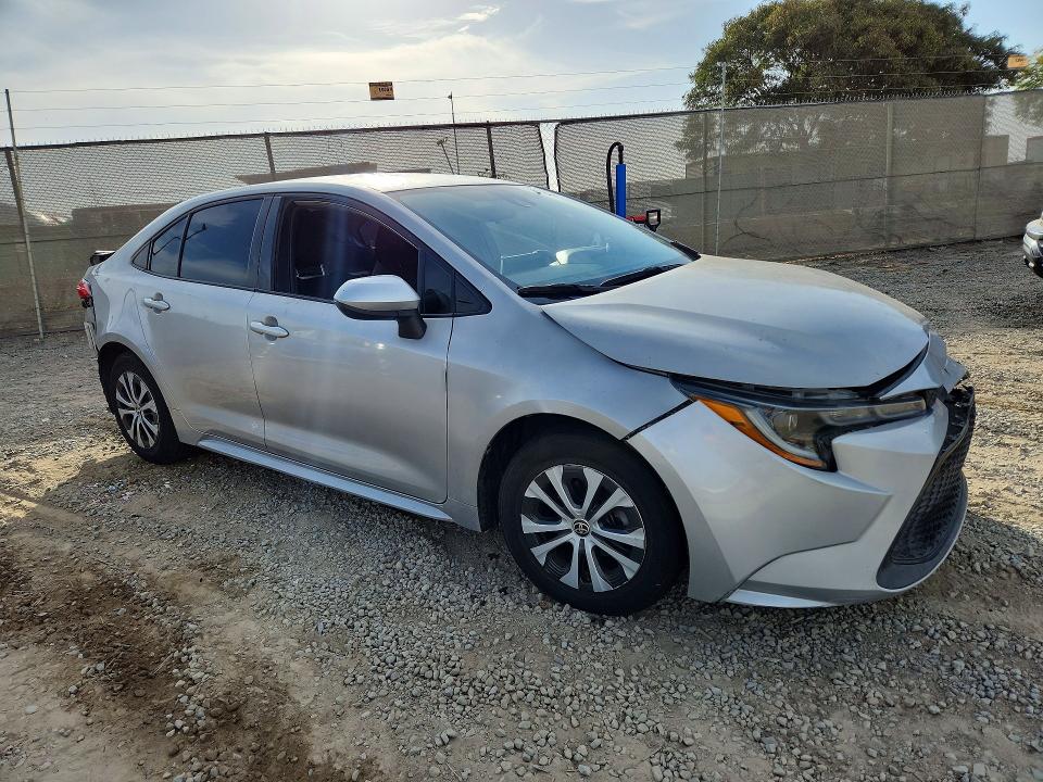 Photo 4 from auction – 2020 TOYOTA COROLLA with VIN JTDEBRBE2LJ011562