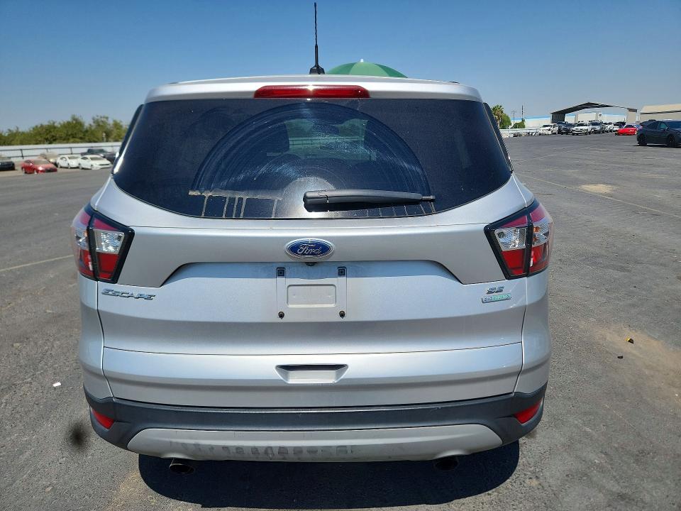 Photo 6 from auction – 2017 FORD ESCAPE with VIN 1FMCU0GD5HUE09699