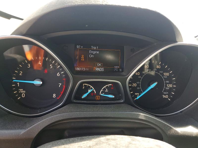 Photo 9 from auction – 2017 FORD ESCAPE with VIN 1FMCU9J94HUB23173