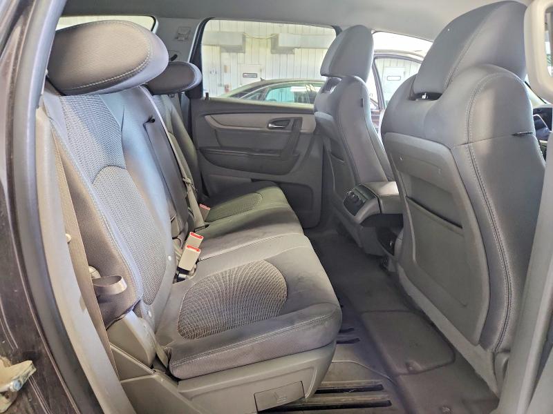 Photo 11 from auction – 2015 CHEVROLET TRAVERSE with VIN 1GNKVFKD8FJ224172