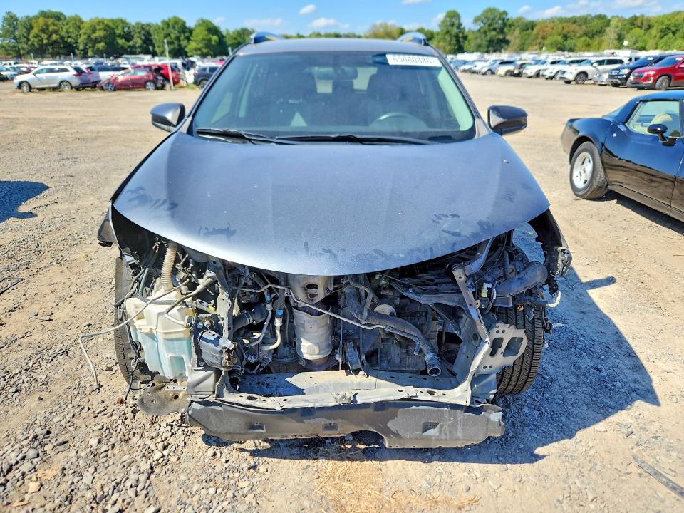 Photo 5 from auction – 2015 TOYOTA RAV4 with VIN JTMZFREV2FD064251