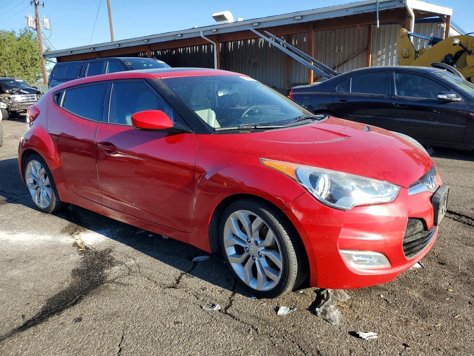 Photo 4 from auction – 2012 HYUNDAI VELOSTER with VIN KMHTC6AD5CU049888