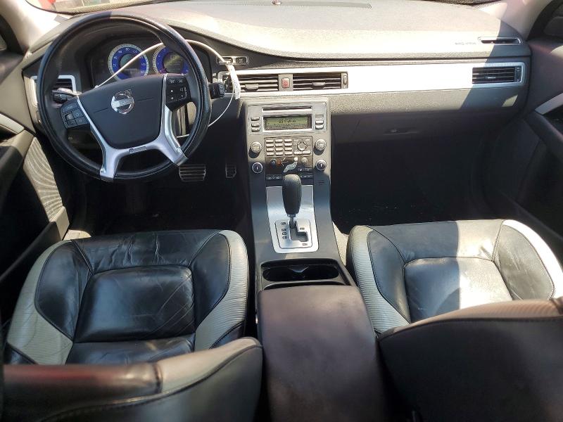 Photo 8 from auction – 2010 VOLVO V70 with VIN YV1960BW8A1122229