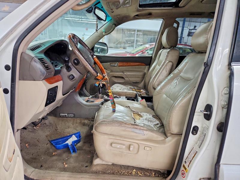 Photo 7 from auction – 2005 LEXUS GX with VIN JTJBT20X050074466