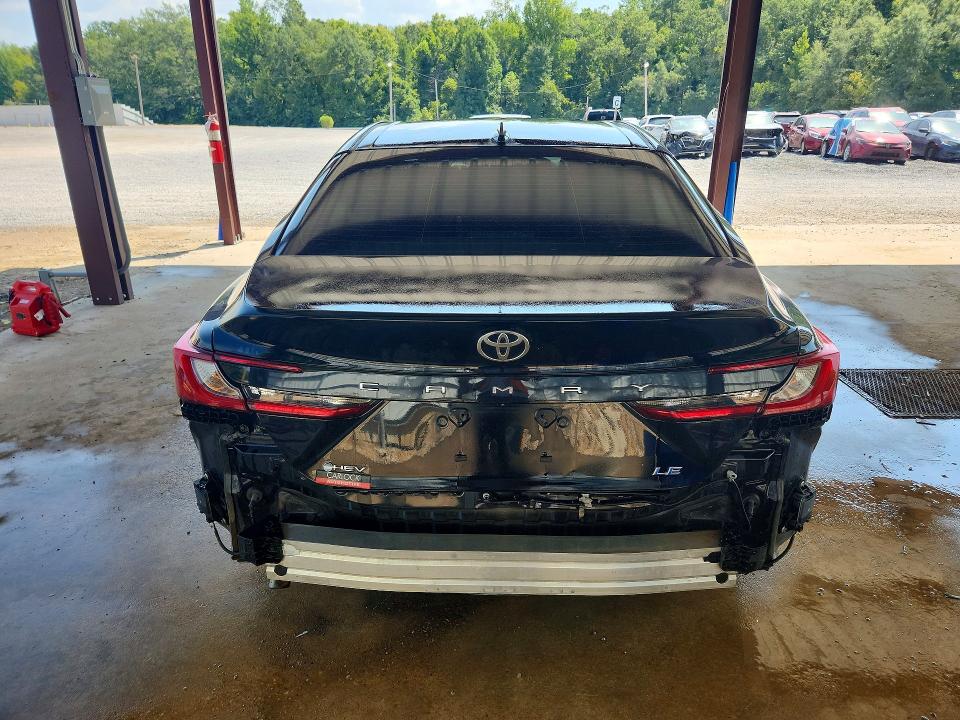 Zdjęcie 6 z aukcji – 2026 TOYOTA CAMRY z VIN 4T1DAACK3TU655201
