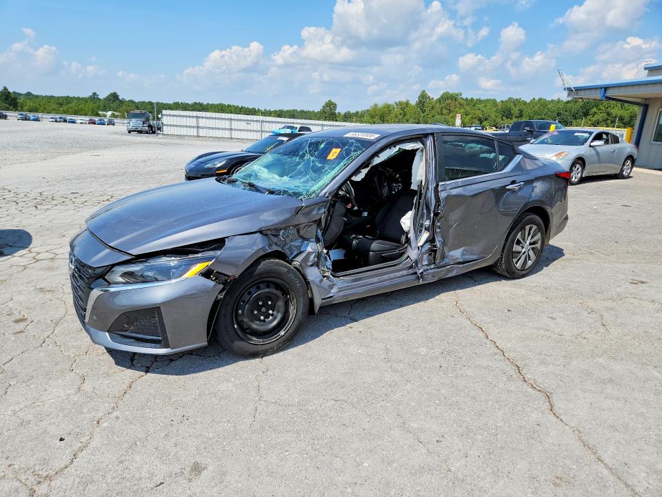 NISSAN ALTIMA 2024 with VIN 1N4BL4BV8RN416657 - Photo from auction