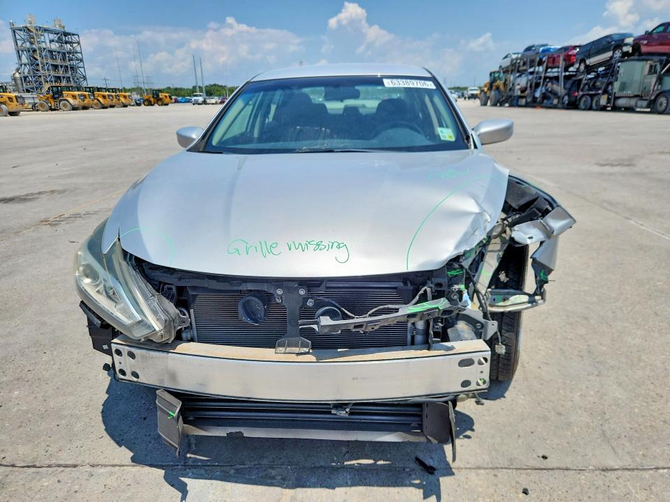 Photo 5 from auction – 2017 NISSAN ALTIMA with VIN 1N4AL3APXHC243159