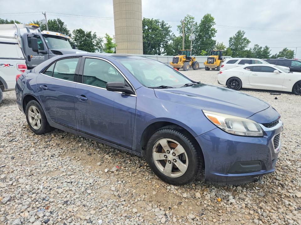 Photo 4 from auction – 2015 CHEVROLET MALIBU with VIN 1G11B5SL9FF310438