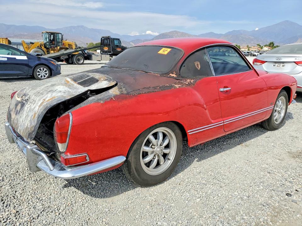 Photo 3 from auction – 1970 VOLKSWAGEN KARMANN GHIA with VIN 1402204899